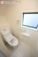 トイレ:清潔感にあふれた空間と機能的な洗浄装置。毎日何度も使う場所だから快適に。便利に。
