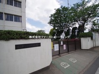 周辺環境:朝霞第九小学校　心豊かでたくましい人間の育成を学校教育目標にしている小学校　学年だよりもHPよりダウンロードできるので便利ですね！
