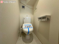 トイレ:清潔感にあふれた空間と機能的な洗浄装置。毎日何度も使う場所だから快適に。便利に。